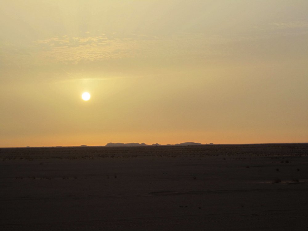 Atardecer en el desierto del Sahara