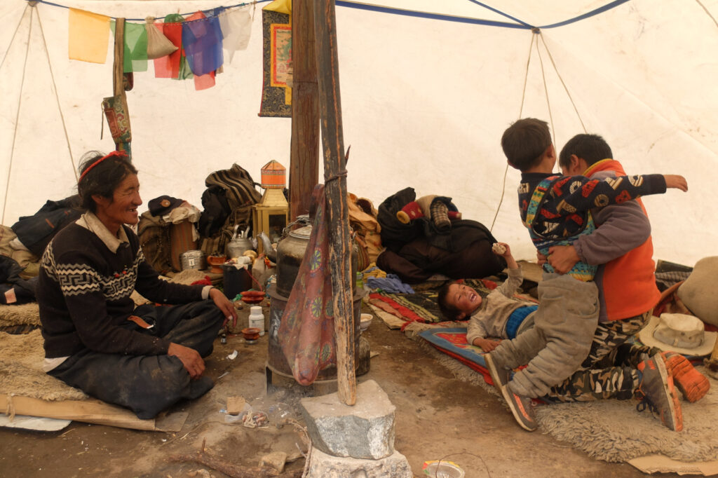 Interior tienda nómada Tíbet